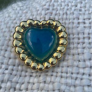 Vintage Gripoix KJL Treasures of the Dutchess Gold Tone Heart Blue Glass Brooch